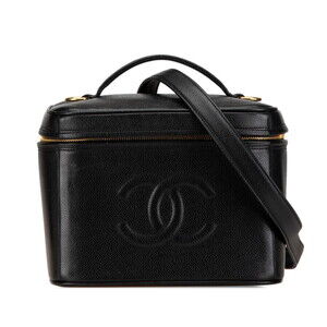 CHANEL Black Shoulder Bag